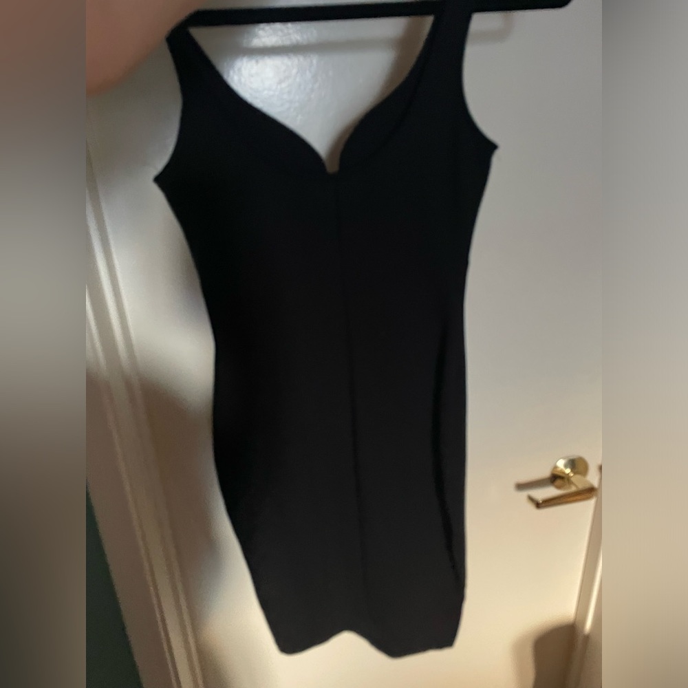 Dress - Picture 5 of 5